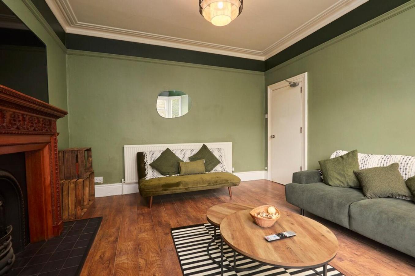 Cosy, Stylish, Leafy And Homely Sheffield Buitenkant foto