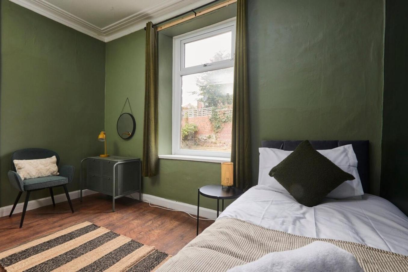 Cosy, Stylish, Leafy And Homely Sheffield Buitenkant foto